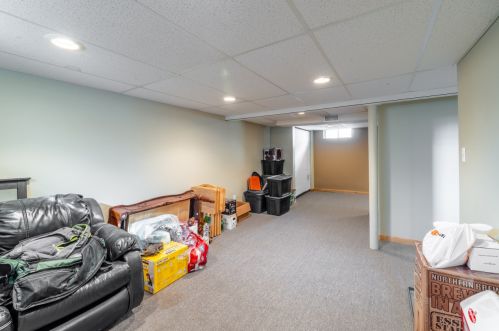 3758 5 Pl, Milwaukee WI 53204-3906 exterior