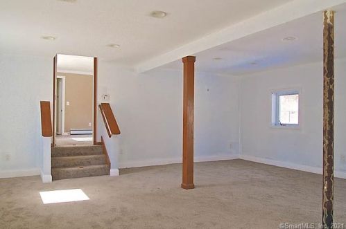 155 Crystal Lake Rd, Ellington, CT 06029-2703