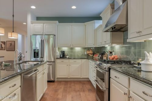 4110 47th St, Phoenix AZ  85018-4313 exterior