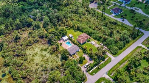 2940 8 Ave, Naples FL 34120-4920 exterior
