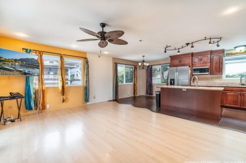 1575 Kilohana St, Honolulu HI 96819-3713 exterior