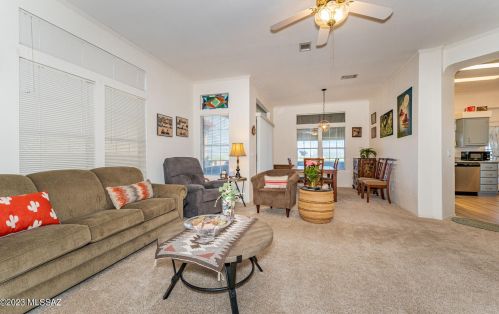 513 Riverdale Ct, Green Valley AZ 85614-3524 exterior