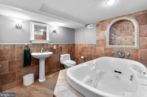 10512 Lorain Ave, Silver Spring MD 20901-2231 exterior