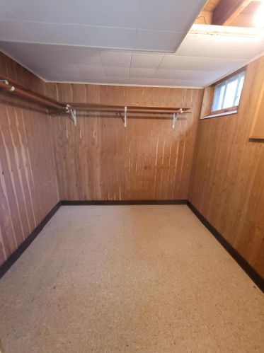 3227 67, Milwaukee WI 53214-1764 exterior