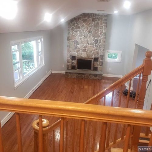 11 Chestnut St, Cresskill NJ  07626-2512 exterior