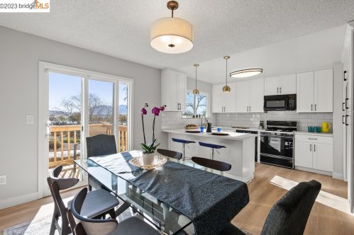 3651 Sunview Ct, Concord CA exterior