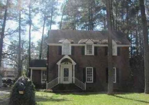 1221 Kingswood Rd, Wilson, NC 27896-2007