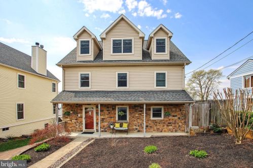 3714 Bay Dr, Edgewater MD  21037-4128 exterior