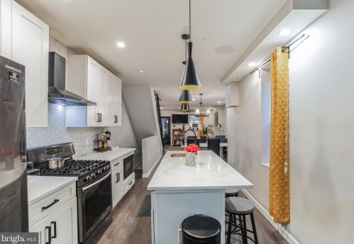 1233 49 St, Philadelphia PA 19143-4438 exterior