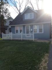 5438 Grasmere Ave, Cleveland OH  44137-3564 exterior