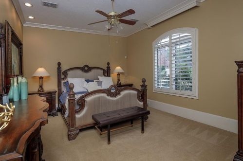 457 Edgewood Dr, Montgomery TX 77356-8407 exterior