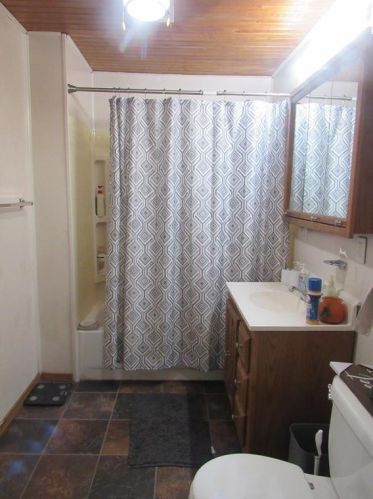 2419 Coffin St, Denison TX 75020-7209 exterior