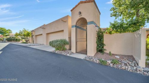 4630 Red Mesa Dr, Tucson AZ  85718-3565 exterior