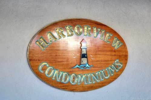 26 Cove Ave, Norwalk CT 06855-2400 exterior