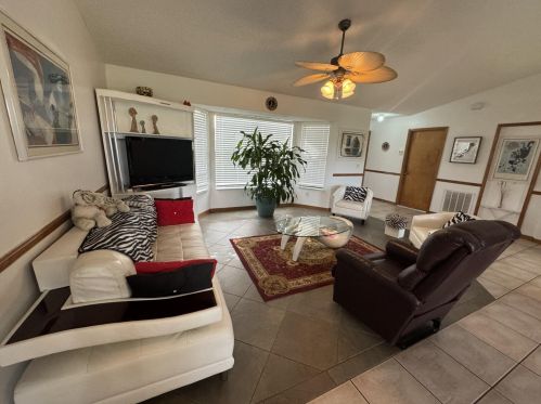 6774 Abigail Ave, Fort Pierce FL  34983-8334 exterior