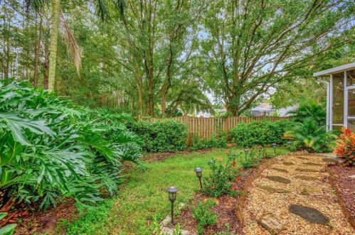 15410 Heathridge Dr, Tampa FL 33625-1638 exterior