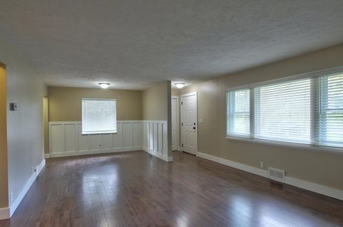 3330 Bradford St, Grand Rapids MI 49525-3317 exterior