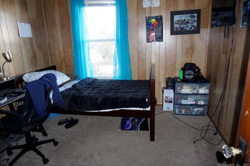 147 Brightwood Ave, Torrington CT 06790-5011 exterior