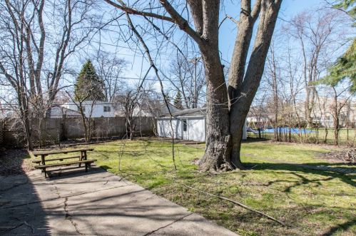 620 Baldwin Ave, Waukegan IL 60085-3108 exterior