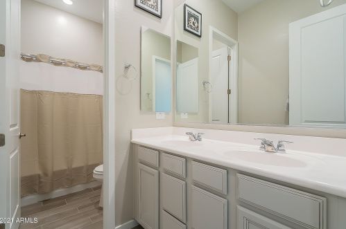 1122 Nolan Pl, Chandler AZ 85249-3345 exterior