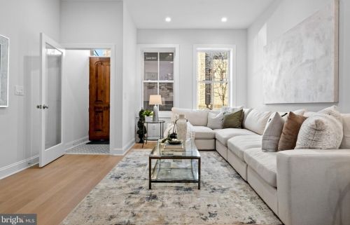 541 22nd St, Philadelphia PA  19130-3130 exterior