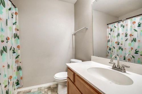 9945 Crystal Vly Way, Dallas TX 75227-5235 exterior