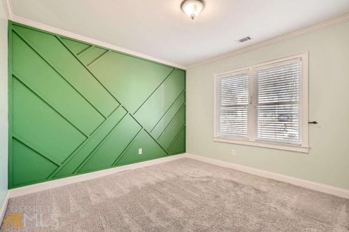 1577 Lincoln Ave, Atlanta GA 30317-2310 exterior