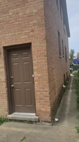 5623 Hamilton Ave, Chicago IL 60625-1406 exterior