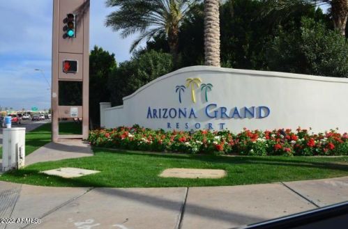 8657 51st St, Phoenix AZ  85044-5816 exterior