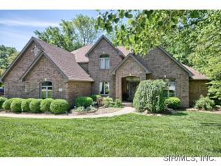 1606 Lincoln Knolls Dr, Edwardsville, IL 62025-4120