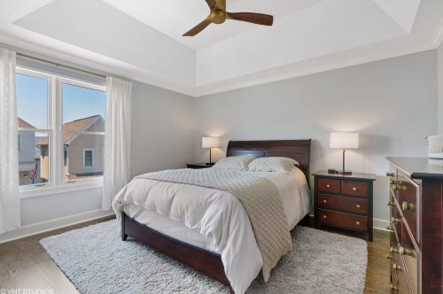 1802-A Diversey Pkwy, Chicago IL exterior