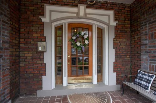 6308 Rosebury Ave, Saint Louis, MO 63105-2256