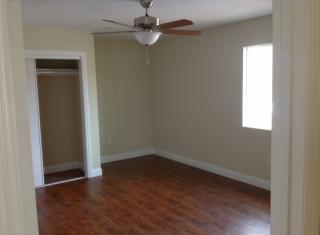 834 81st St, Los Angeles CA  90001-3218 exterior