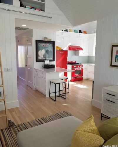 10 Captree Is, Babylon NY  11702 exterior