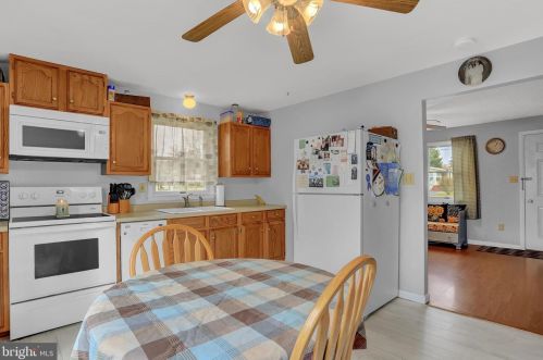 407 Meade Ave, Hanover PA 17331-3622 exterior