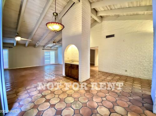 6756 17 Pl, Phoenix AZ 85024-4314 exterior