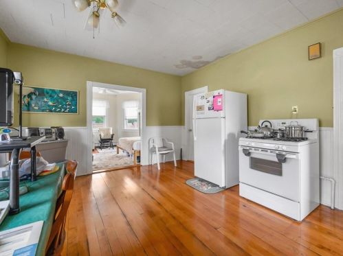 45 Byron St, Providence RI 02911-1927 exterior