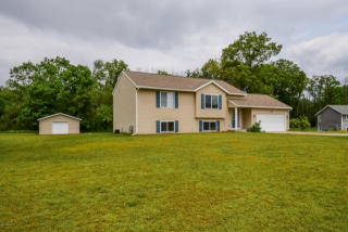 2977 River Ridge Ct, Dorr, MI 49323-9081