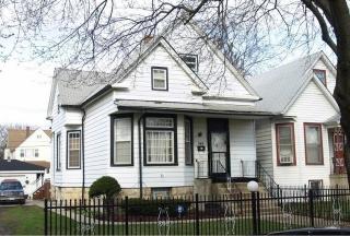 942 Massasoit Ave, Chicago IL  60651-1125 exterior