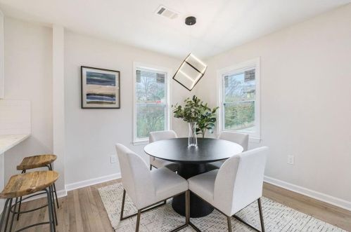 844 Deckner Ave, Atlanta GA 30310-4136 exterior