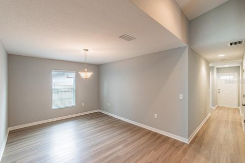 3210 21st Ave, Tampa FL 33605-2302 exterior