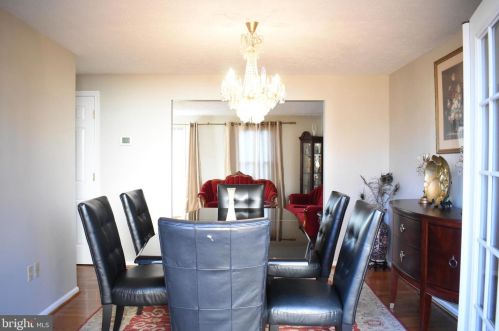 2843 Schubert Dr, Silver Spring MD 20904-6886 exterior