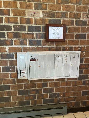 2729 Touhy Ave, Chicago, IL 60645-3000