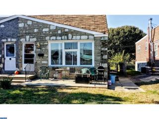 8514 Agusta St, Philadelphia PA  19152-1102 exterior