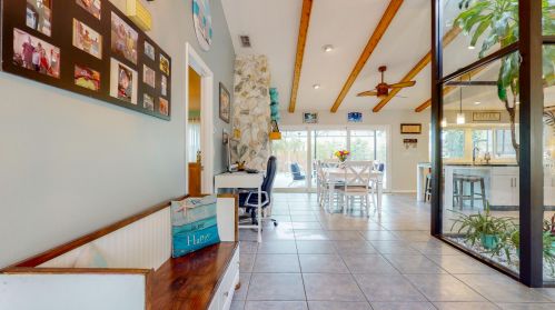 2471 Shell Ave, Fort Pierce FL  34952-6857 exterior