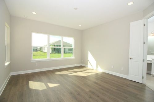 9513 Royal Poinciana Dr, Fort Pierce FL 34987-2514 exterior