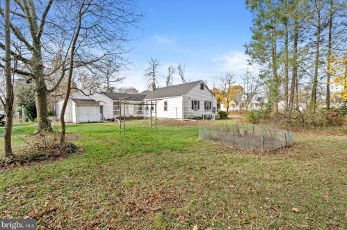 900 Hamilton St, Roebling NJ exterior