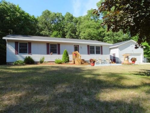 4703 124 St, Grant MI  49327-8810 exterior