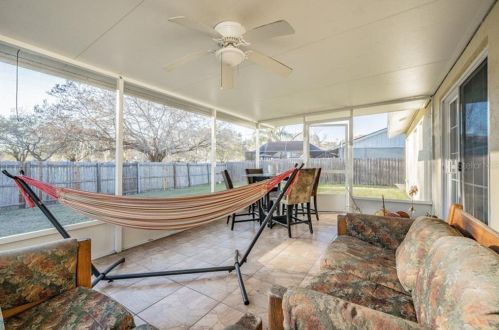 15806 Country Lk Dr, Tampa FL 33624-1539 exterior