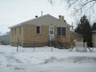 503 15th St, Bismarck ND  58504-6161 exterior